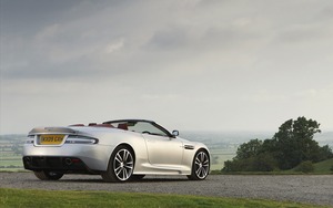 Aston Martin DBS Aston Martin DBS